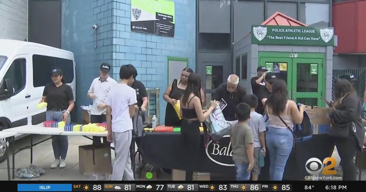 Kids get backpacks, school supplies at Bronx giveaway CBS New York