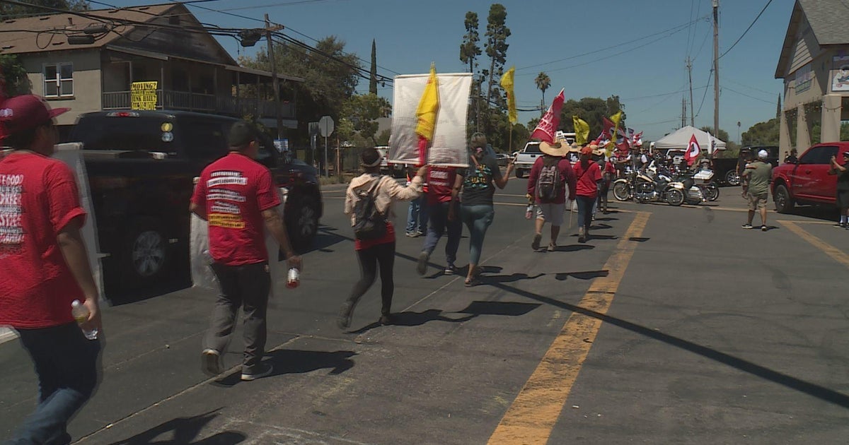 United Farm Workers bring voting rights march from Manteca to Stockton