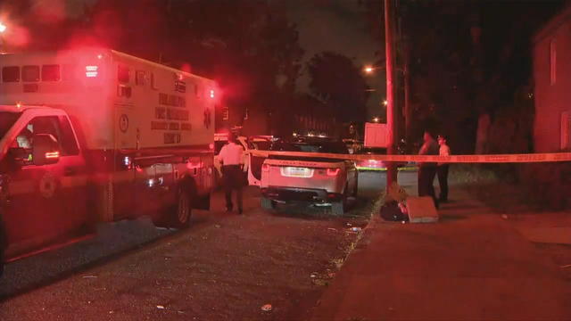 Police: Man fatally shot inside car in North Philadelphia 