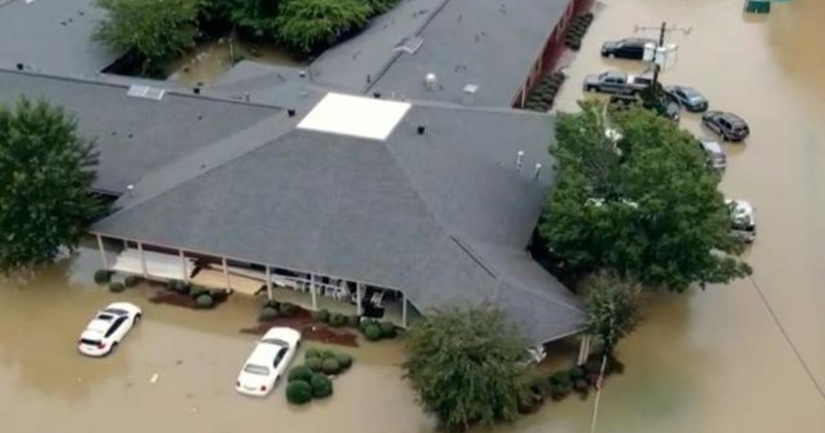 Ahead of major flooding expected in Mississippi, Jackson's mayor urges people to "get out now"