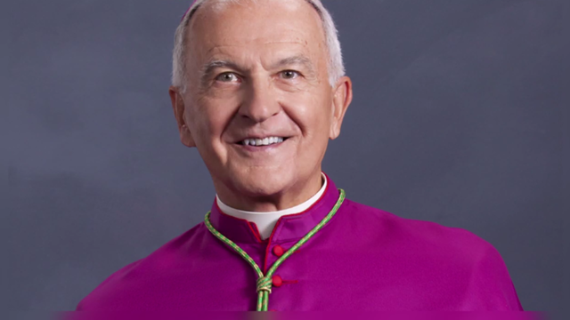 bishop-dale-melczek-2.png 