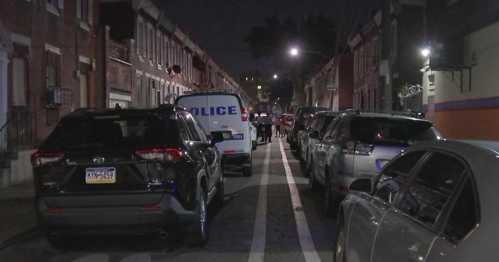 Kensington shooting sends 2 men to the hospital, police say - CBS ...