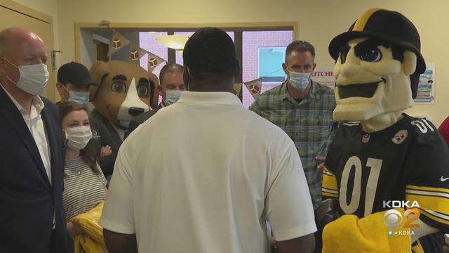 Ronald McDonald House and Steelers launch annual 'Sacks for Kids