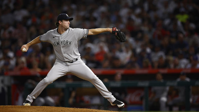 New York Yankees v Los Angeles Angels 