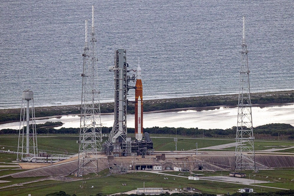 NASA gears up for second attempt to launch Artemis moon rocket - CBS News