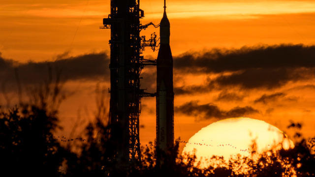 cbsn-fusion-nasa-will-make-second-attempt-to-launch-artemis-1-mission-on-saturday-after-delay-due-to-engine-issue-thumbnail-1252907-640x360.jpg 