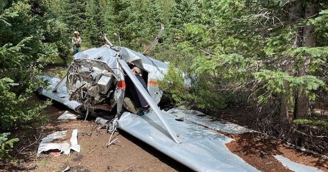 Plane wreckage hauled away from remote Lost Creek Wilderness &ndash; 50