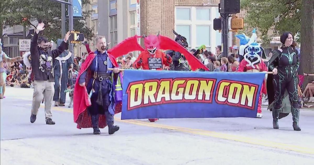 Look! It's the 2022 Dragon Con Parade in Atlanta! CW Atlanta