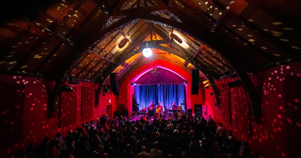 Beloved San Francisco venue the Chapel marks 10 anniversary with special  shows - CBS San Francisco