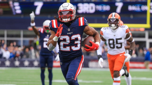 Cleveland Browns Vs. New England Patriots At Gillette Stadium 