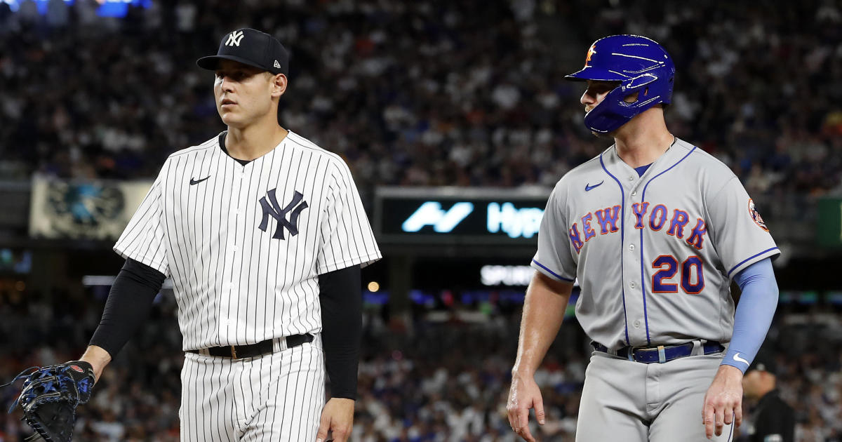 Subway Series sadness: Mets, Yankees fans' World Series dreams looking less  likely - CBS New York
