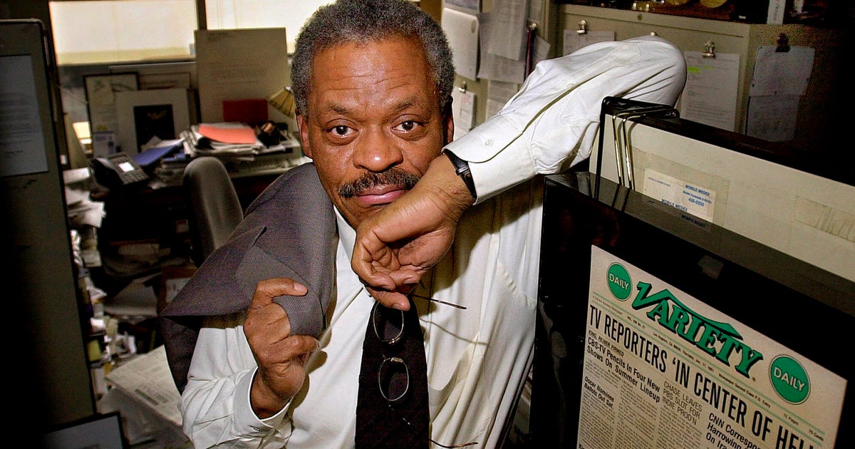 Bernard Shaw, award-winning broadcast journalist and former CNN anchor, dies at 82 - Vimarsana News