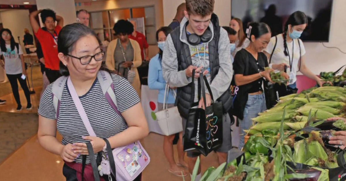 Quincy College Cupboard provides free food, personal care items