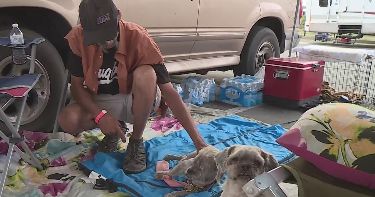 Mosquito Fire evacuees seek refuge at Sierra College in Rocklin