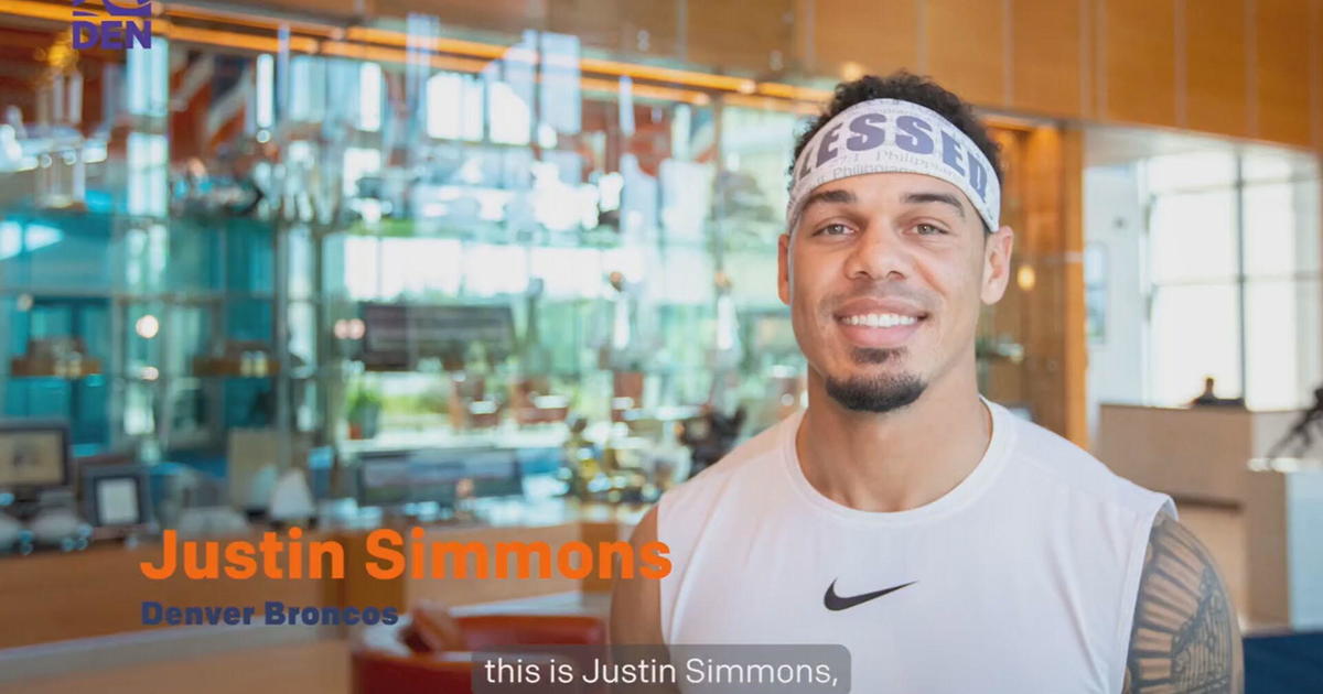 Denver Broncos S Justin Simmons Gets Testy With Reporters in