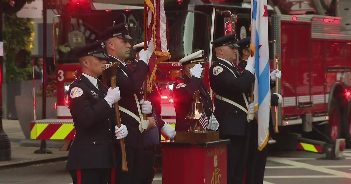 Chicago Fire Department holds ceremony honoring those lost on 9-11