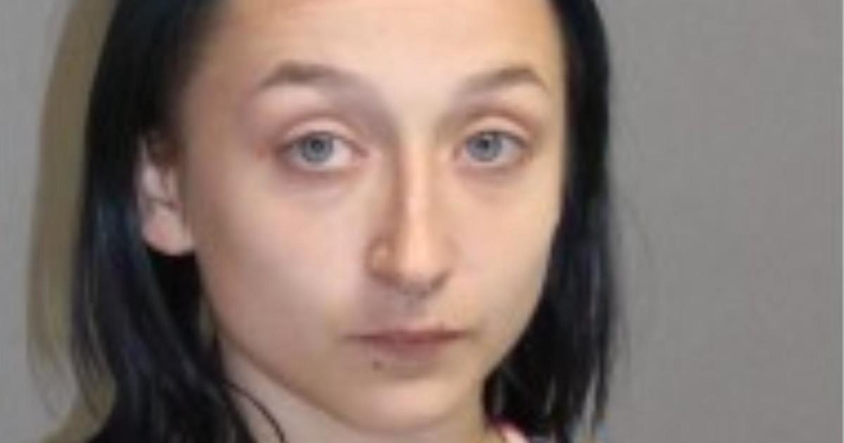 New Hampshire woman charged with kidnapping 10-year-old girl