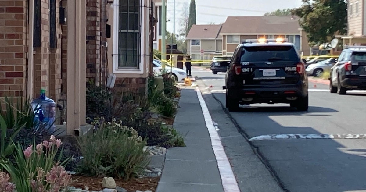 Police: Man hurt in south Sacramento carjacking