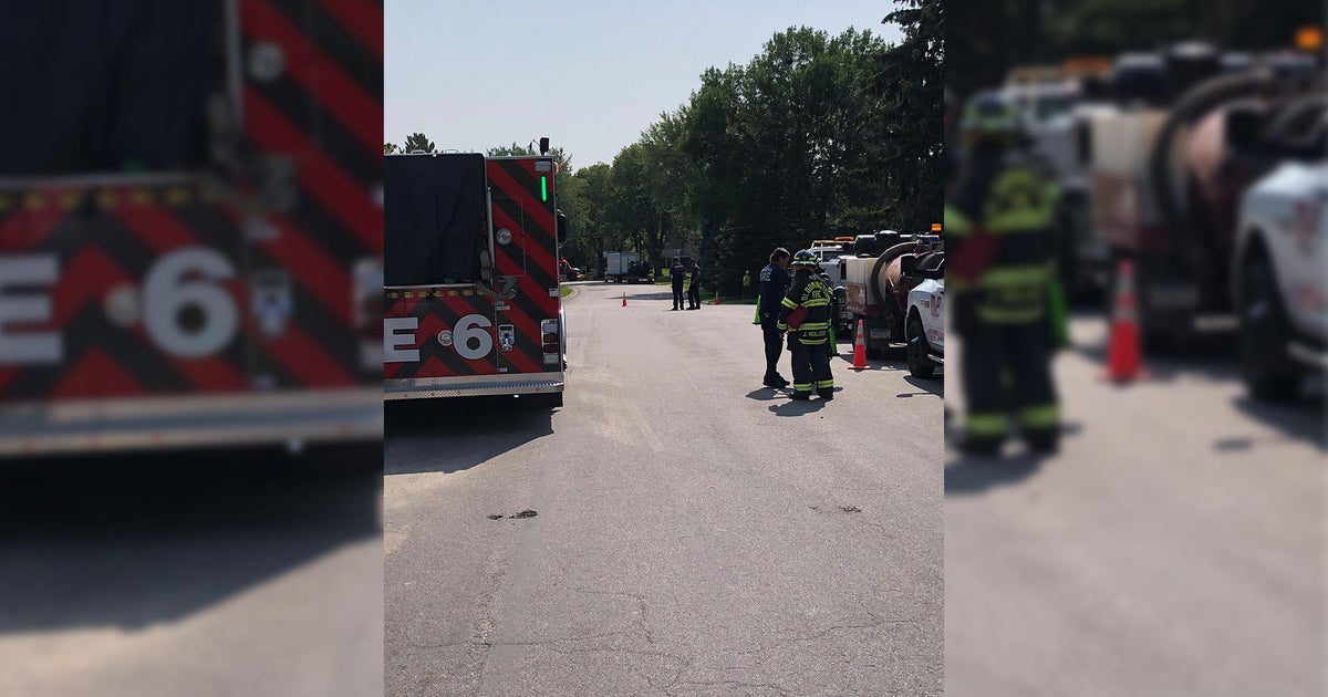 Natural gas leak prompts road closure in Bloomington - Vimarsana News