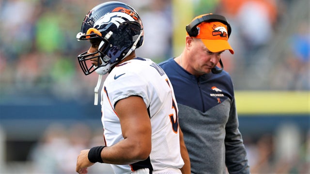 Russell Wilson, Nathaniel Hackett 