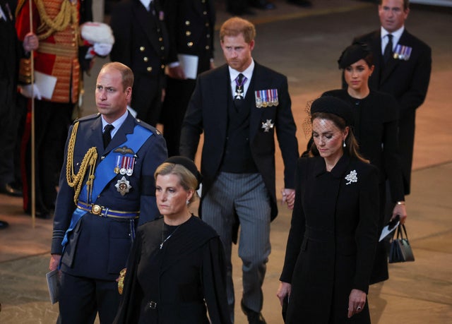 The Coffin Carrying Queen Elizabeth II Is Transferred From Buckingham Palace To The Palace Of Westminster 