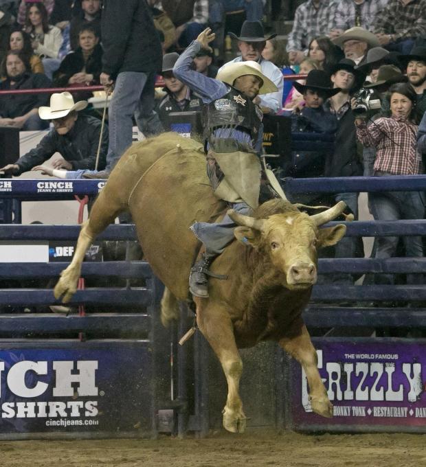 PBR 2015 - PBR Denver Chute Out Day 1 