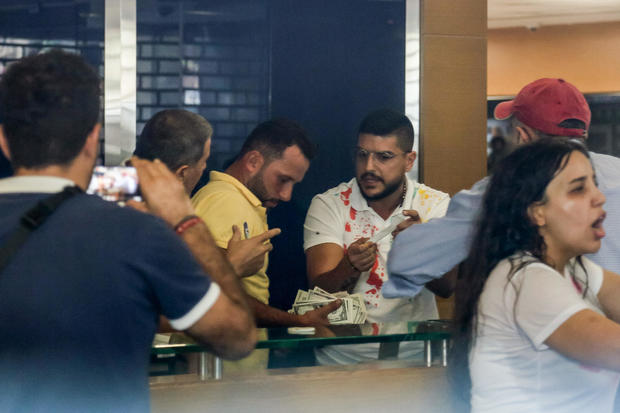 Depositors break into Beirut bank 