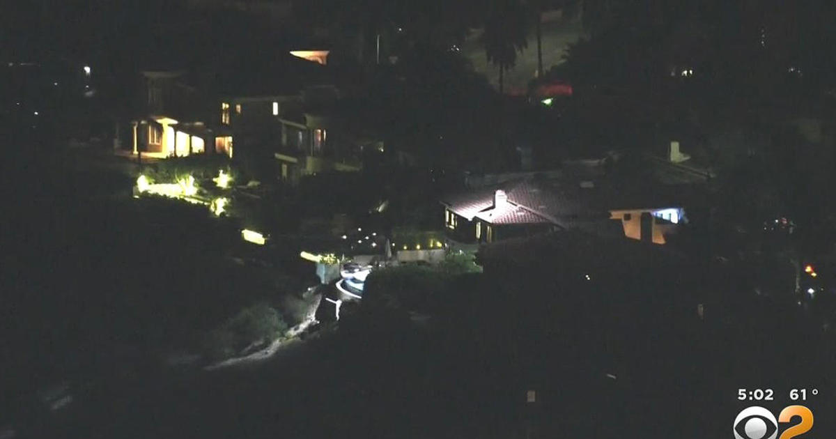 Burglary Suspect At Large After Search Of Pacific Palisades   Pacific Palisades Search 