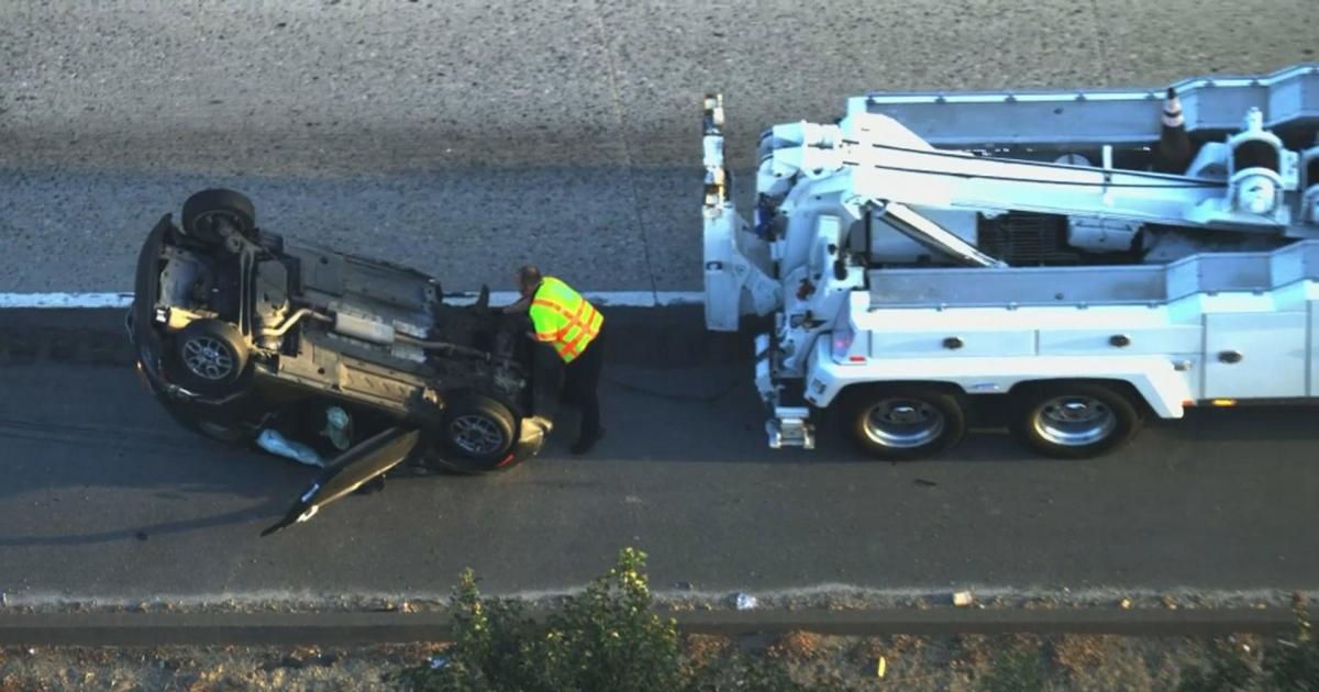 1 car overturned, 4 others damaged in 91 Freeway crash CBS Los Angeles