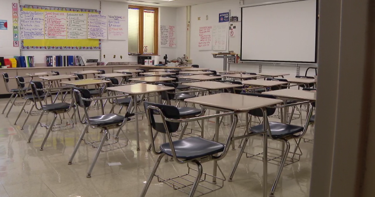 Elk Grove Village divided over plan that would move students to ...