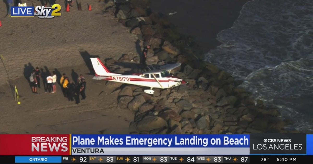 Small plane makes emergency landing on beach in Ventura CBS Los Angeles