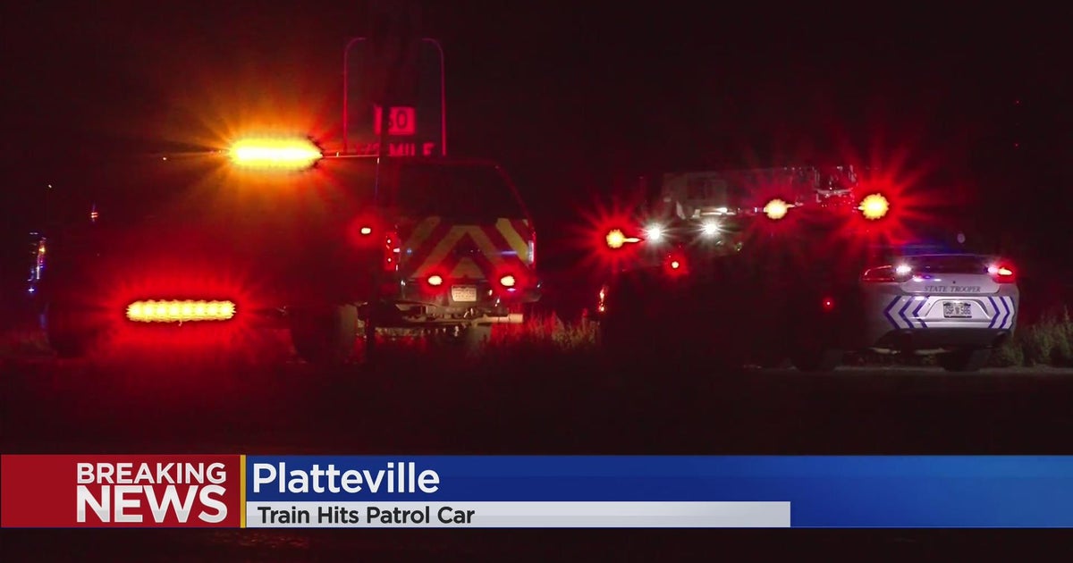 Officer uninjured, suspect hurt after Platteville Police car collides