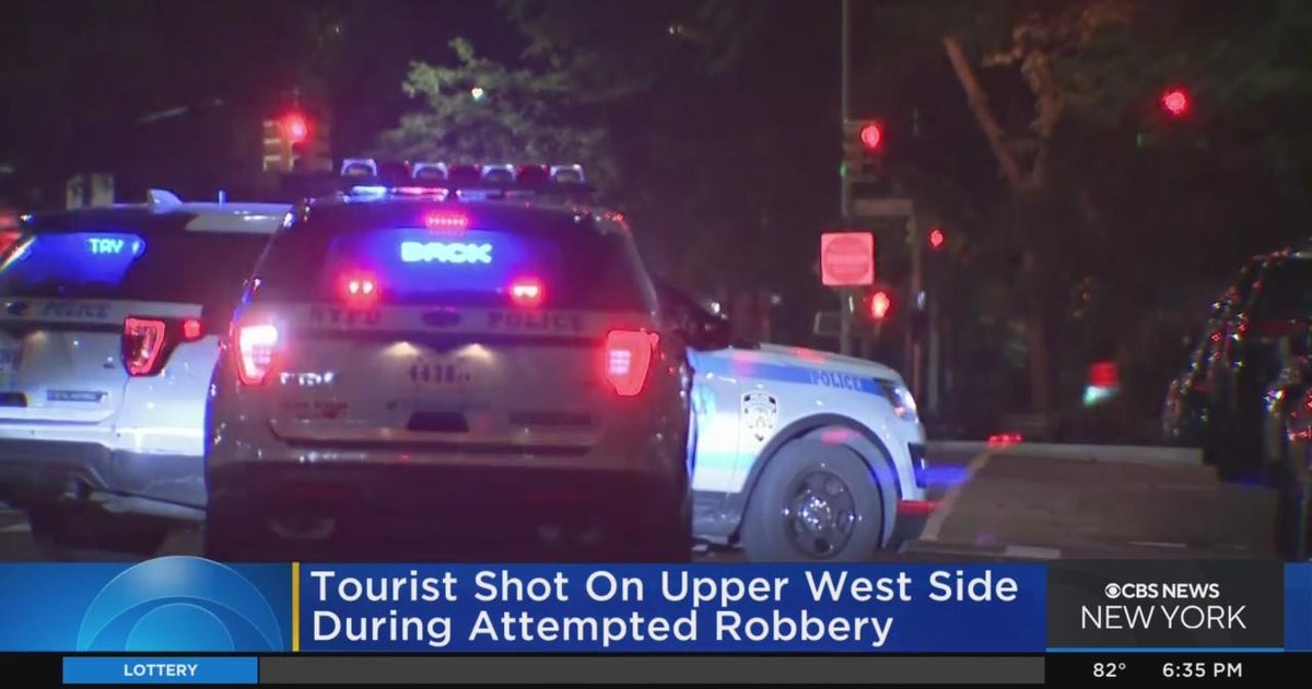 Police say tourist shot during attempted robbery on Upper West Side ...