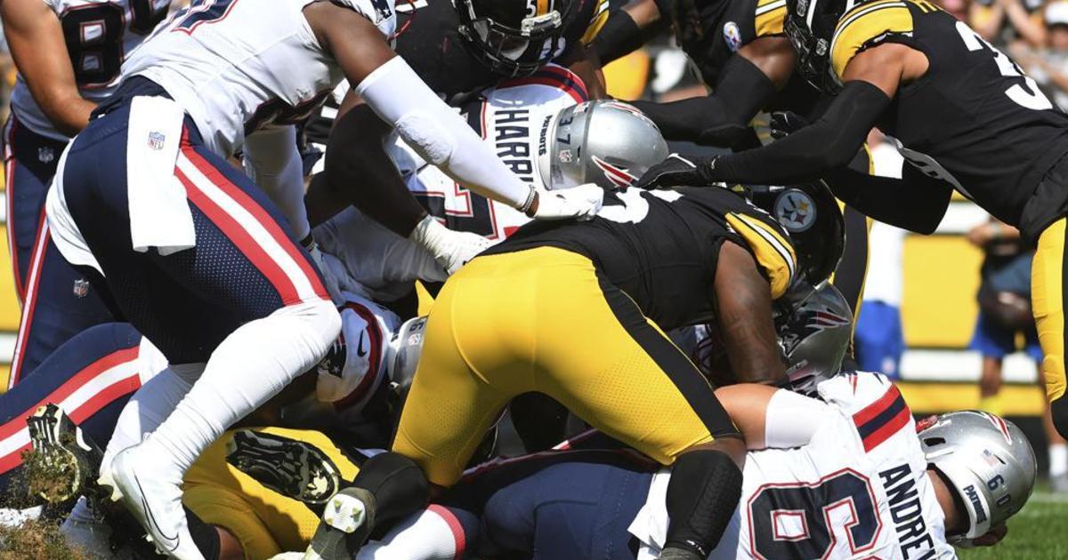 Patriots rely on defense to edge Watt-less Steelers 17-14 - CBS