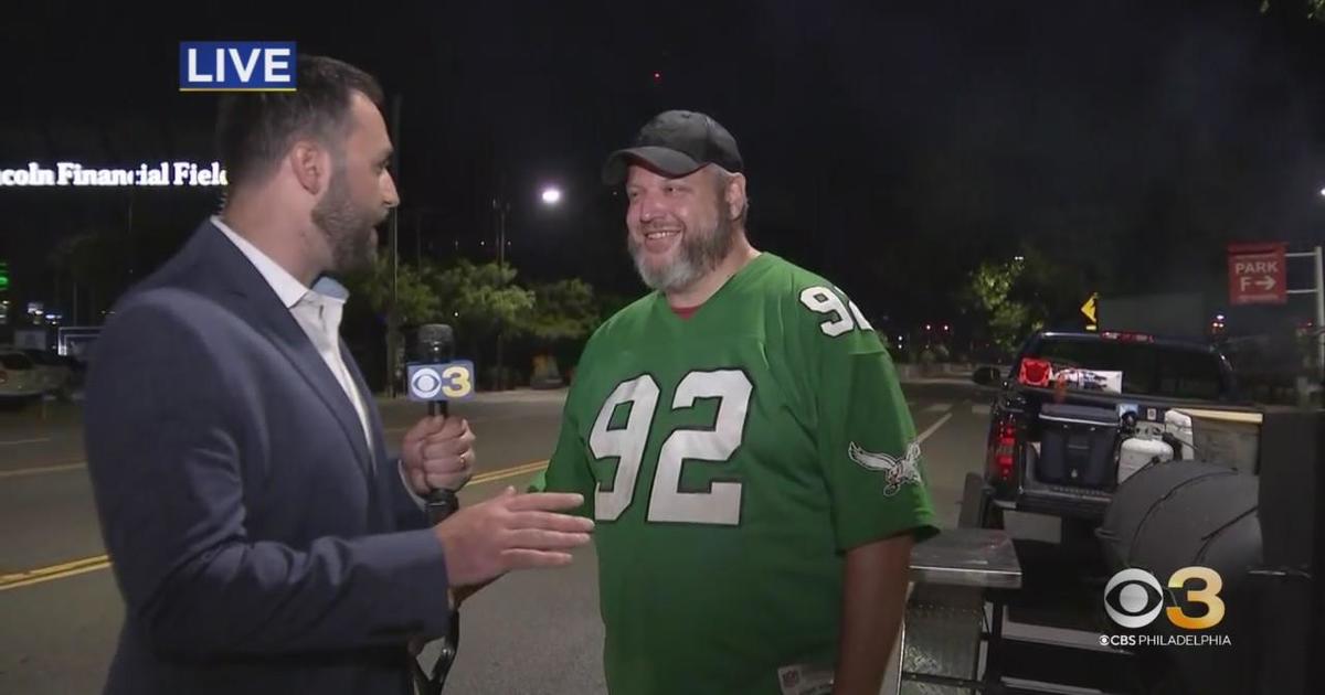 Eagles fans pumped for home opener vs. Vikings at Lincoln