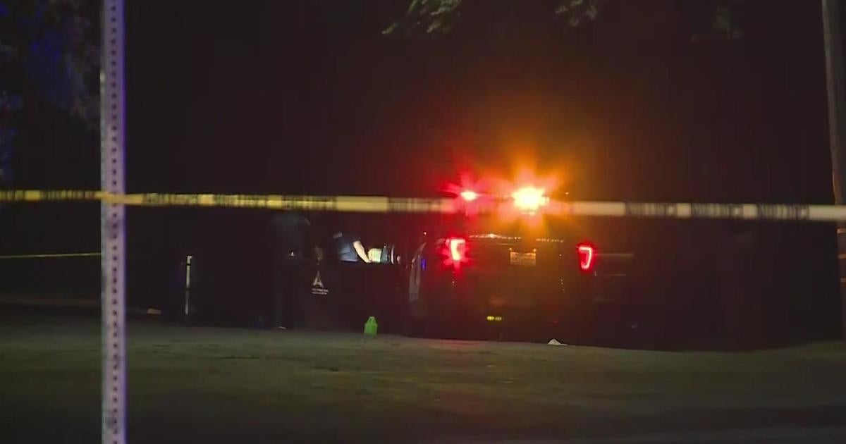 Man shot dead in car in Stockton - CBS Sacramento