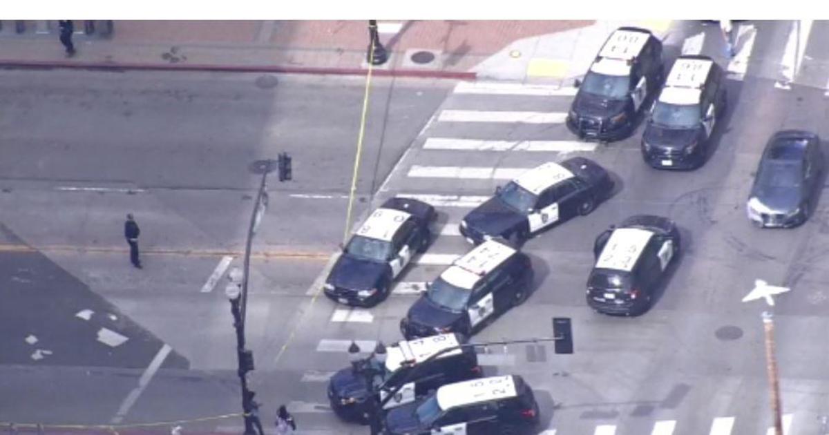 Update: 1 Dead, 1 Injured In Shooting Outside Oakland City Hall - CBS ...