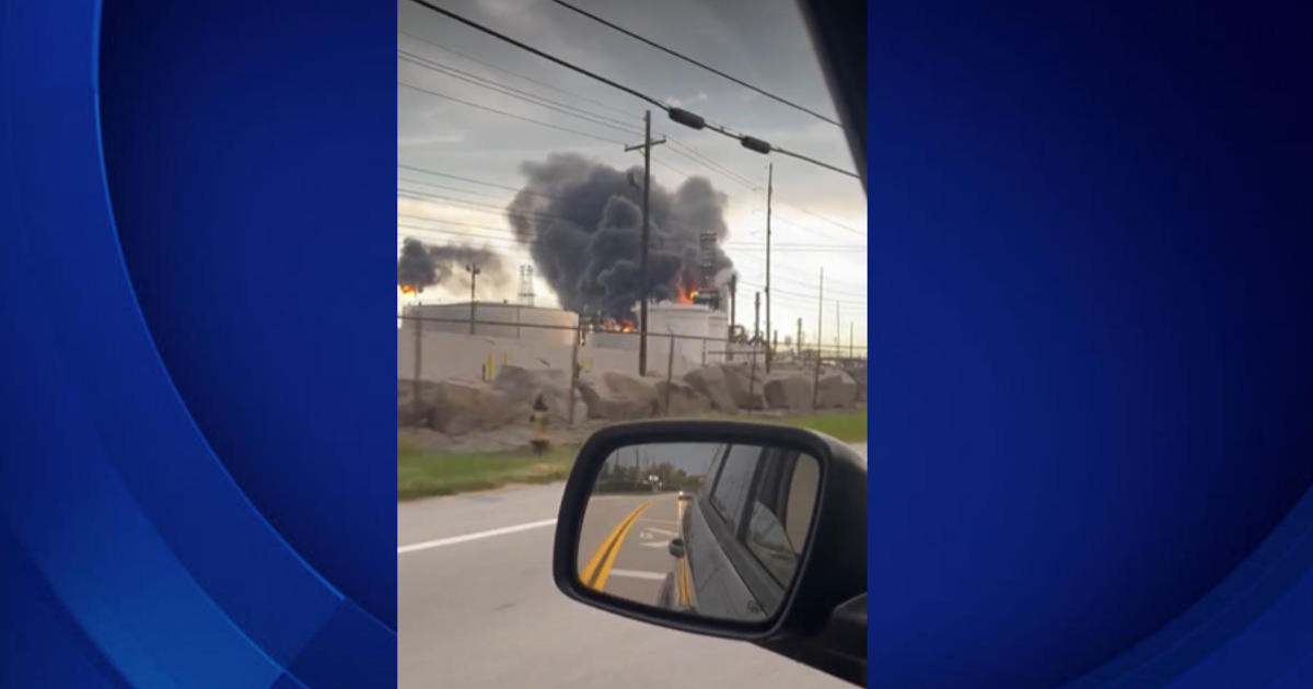 2 injured in fire at BP refinery in Ohio