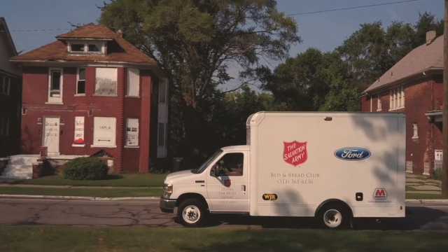 bed-and-bread-truck-salvation-army.png 