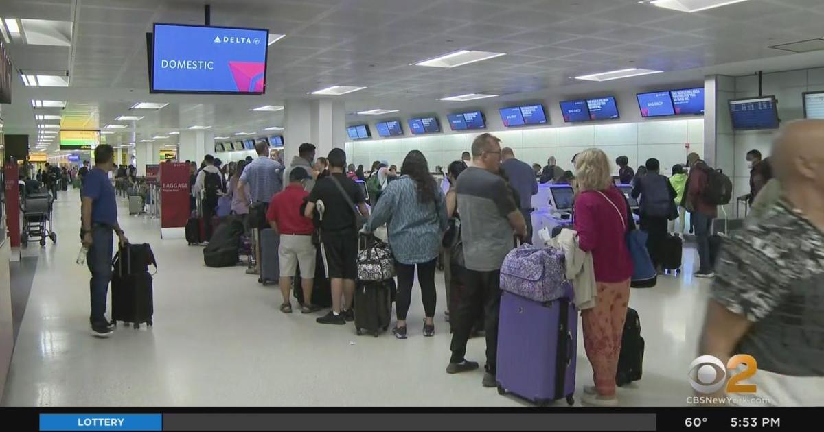 Study: John F. Kennedy International Airport ranks high for passenger  satisfaction, Newark Liberty International Airport comes in last - CBS New  York