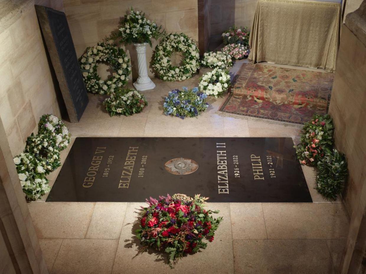 Royal family shares photo of Queen Elizabeth II's final resting place ...