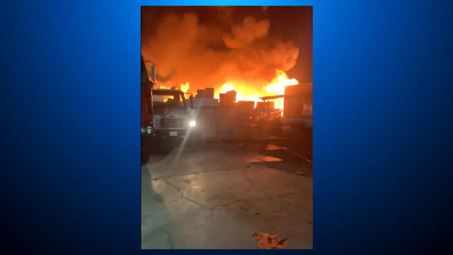 Oakland warehouse fire 