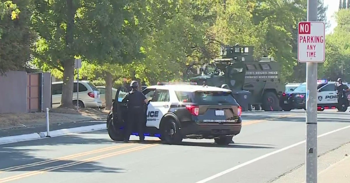Police surround Citrus Heights home after report of shots fired - CBS ...