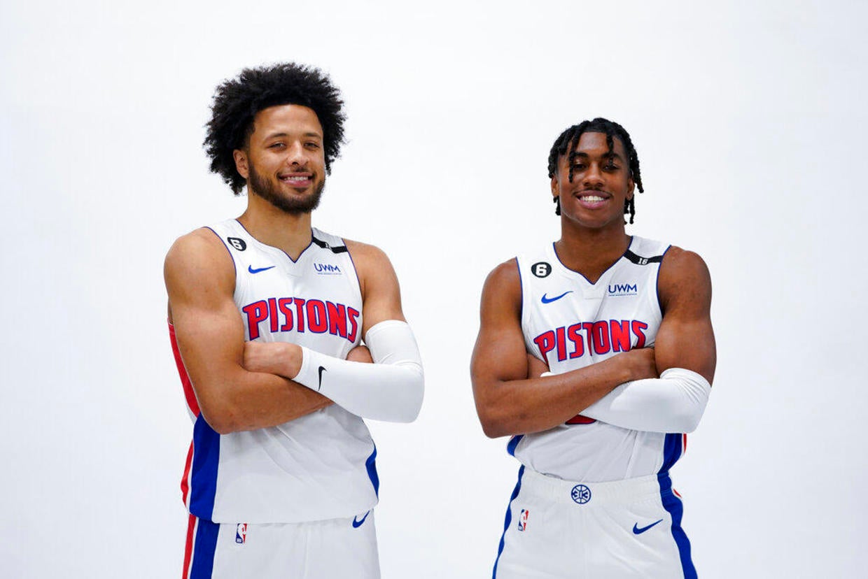 Pistons Guard Cade Cunningham Bulked Up For 2nd NBA Season - CBS Detroit