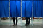Voting in controversial Ukraine referendums 