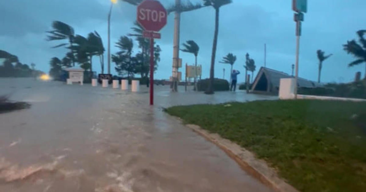 Mandatory evacuations are in effect in Naples, Fort Meyers as Hurricane ...