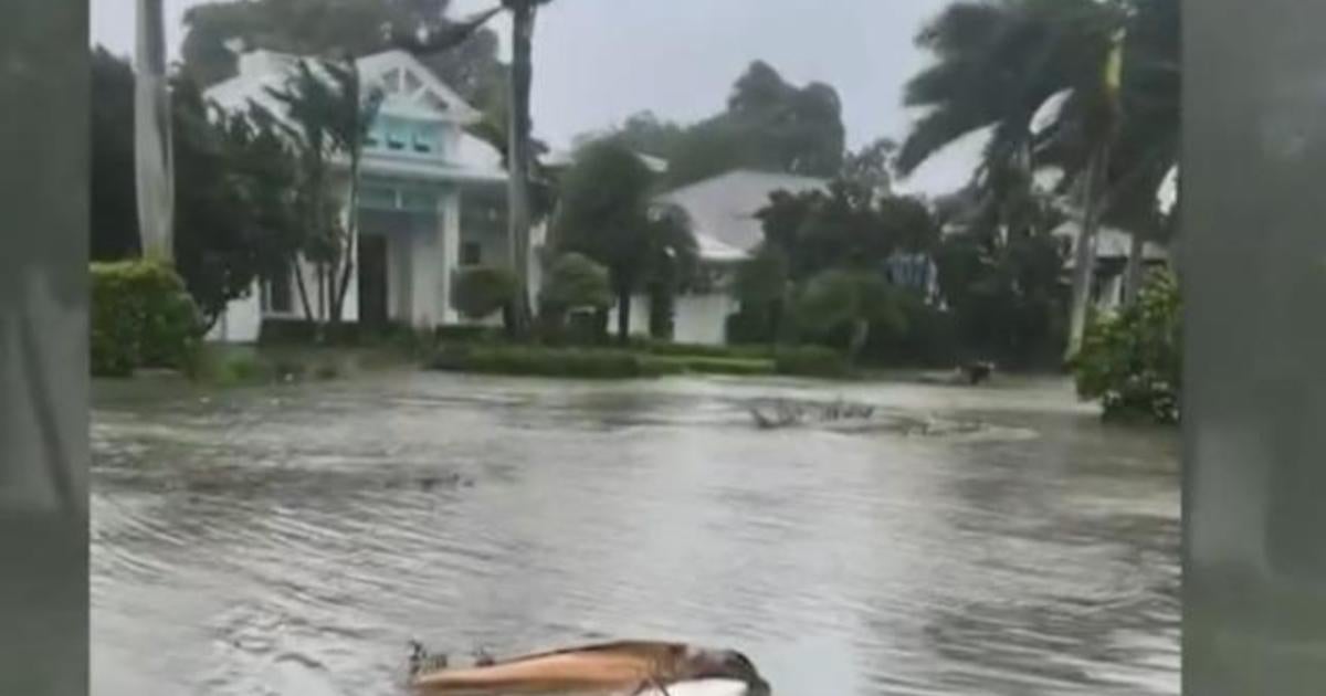 Riding out Hurricane Ian in Naples, Florida: 