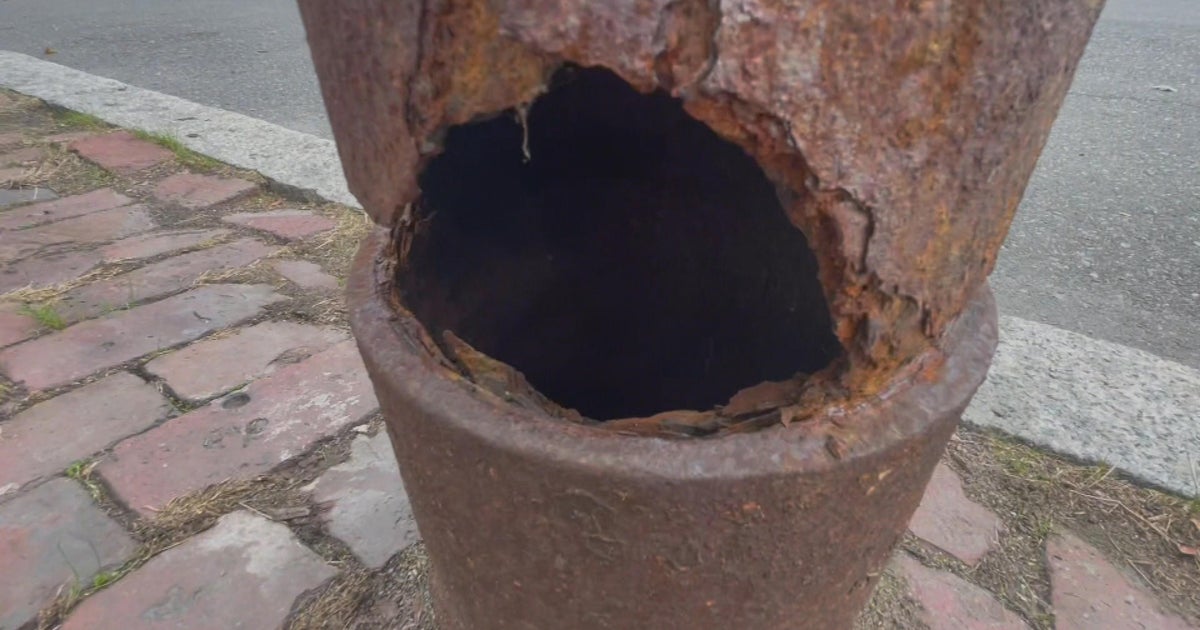 Seaport incident highlights concerns about corroding light poles CBS