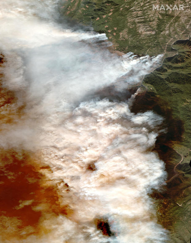 Camp Fire wildfire in California 