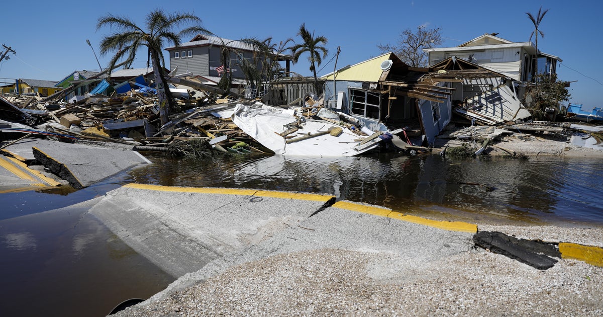 Gov. DeSantis, Lee Co. officials defend the timing of evacuation ahead of Hurricane Ian